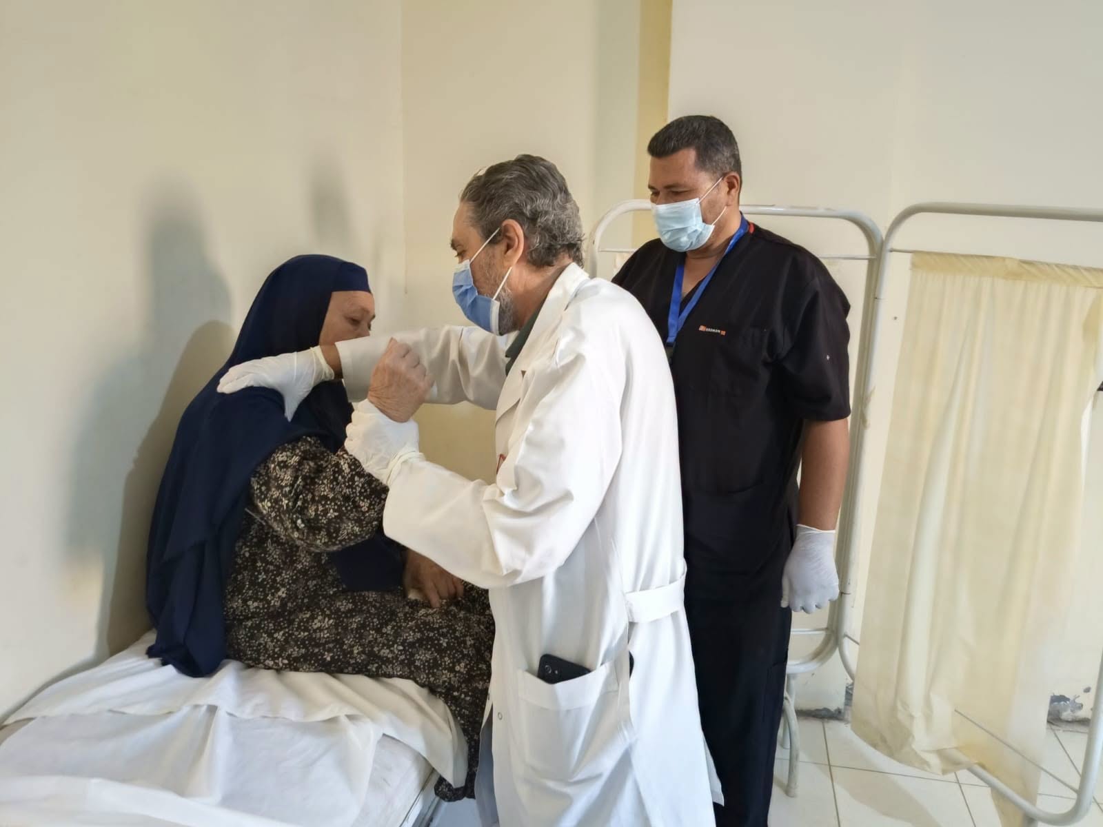 قافلة طبيه قافلة طبيه